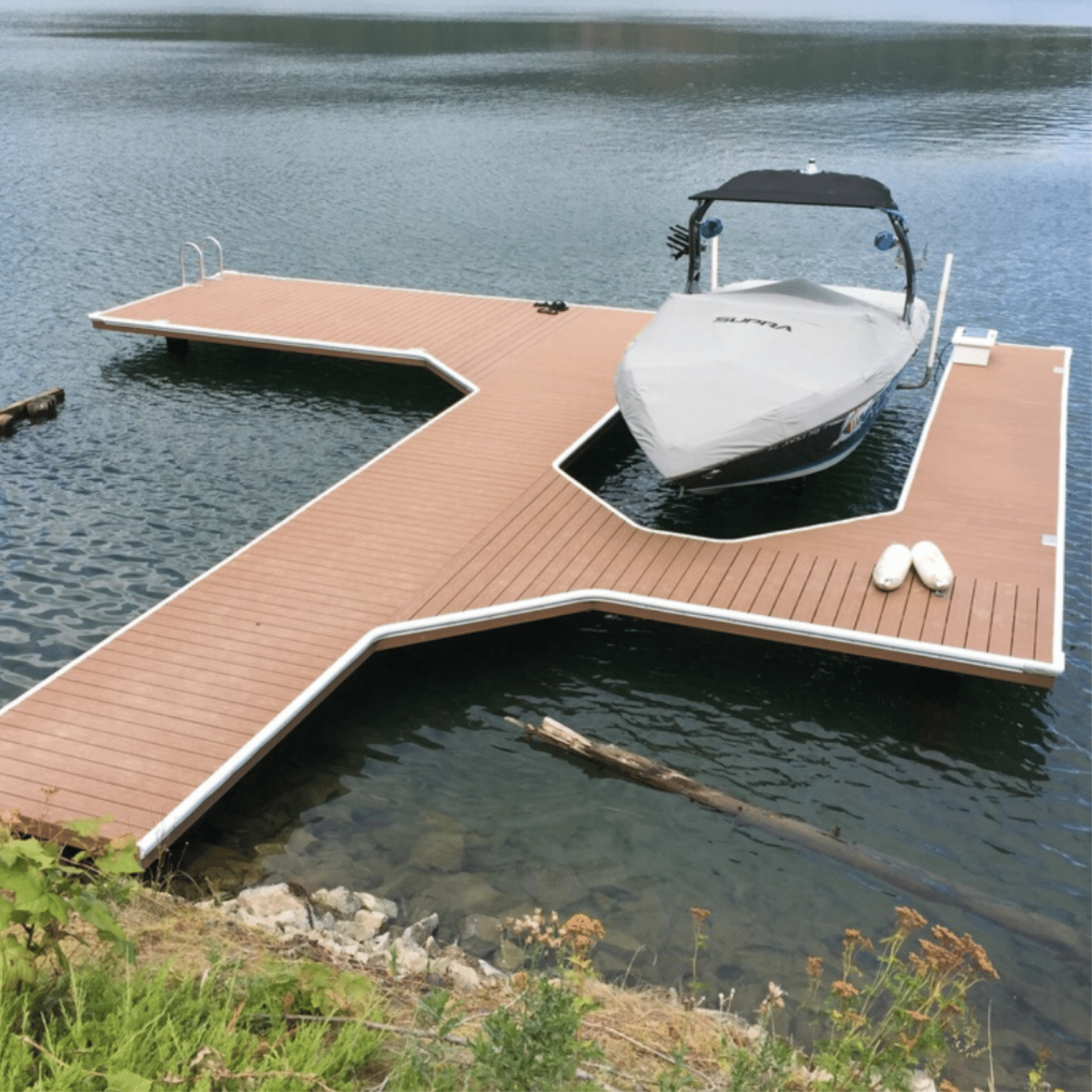 Custom Dock and Deck Builder | Single and Multi Slip Docks | Laneco Marine